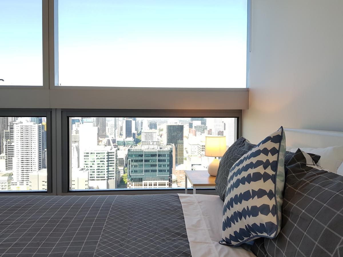 Apartments On The Fifth Melbourne City Exterior foto