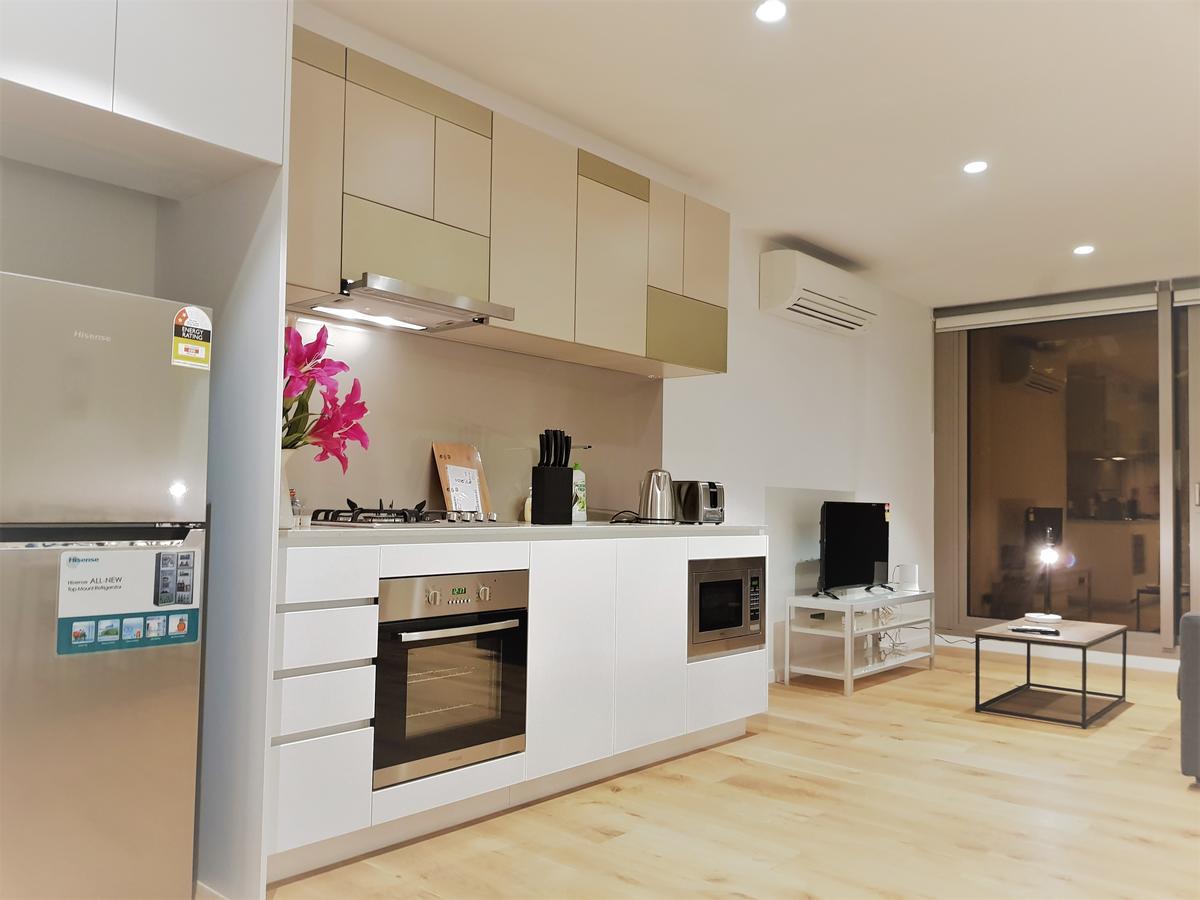 Apartments On The Fifth Melbourne City Exterior foto